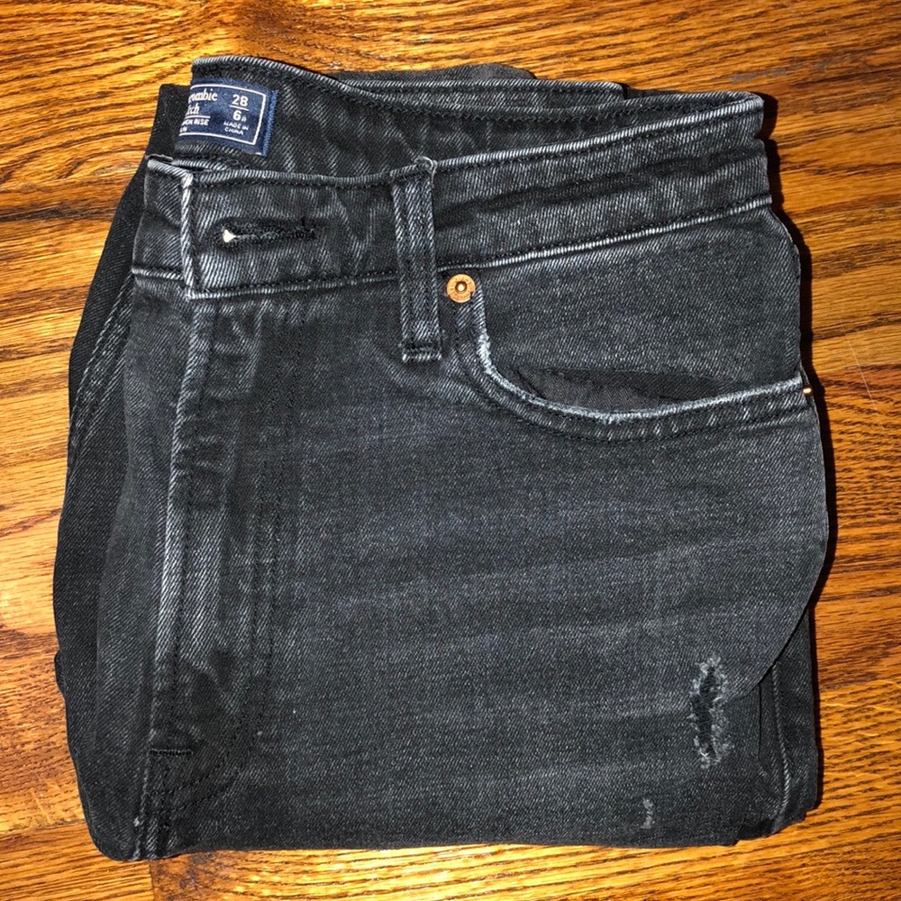 Jeans - Picture 3 of 3